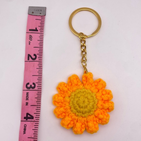 HANDMADE | Crochet Daisy | Bag Charm | Keychain | Orange (Brand New!) 🧡 - Picture 6 of 6